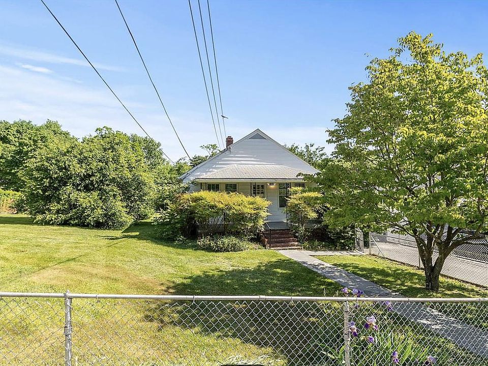 1st image of 3304 Clayborne Ave