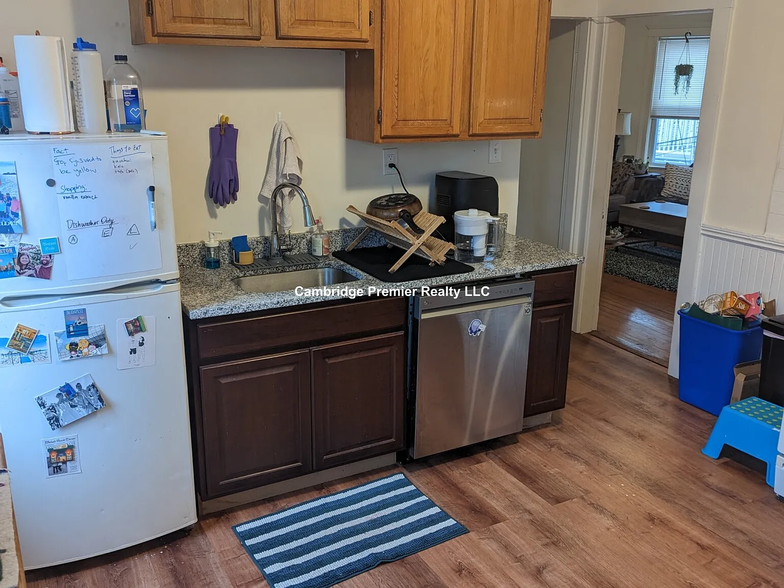 3 bed, 1000 sqft, $3,450 — Photo 3
