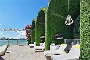 4th image of 1100 West Ave #807