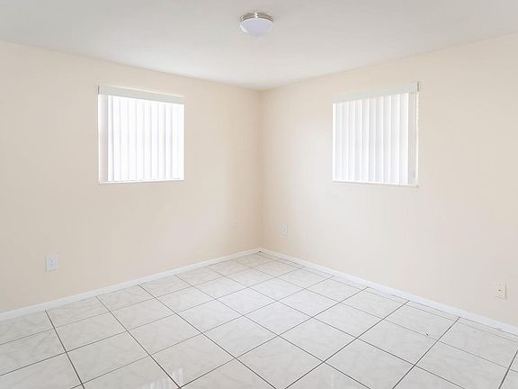 3rd image of 3548 Sheryl Hill Dr