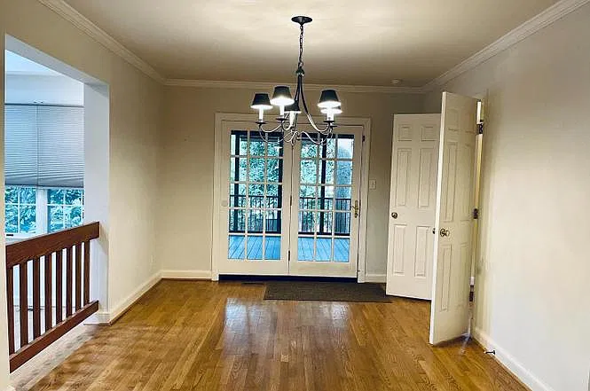 3 bed, 2.5 bath, 3825 sqft, $4,600 — Photo 2