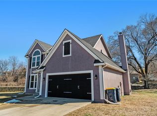 4015 E 18th Pl, Kansas City, MO 64127