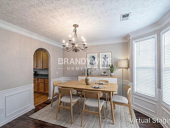 5th image of 725 Terrace Trl