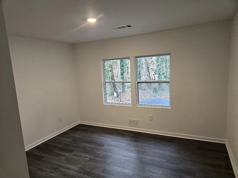 175 Holly Rd NW — Photo 15