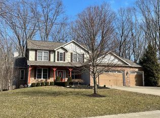 16500 Reserves Ct, Charleston, IL 61920