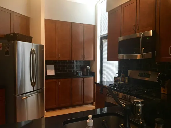 2220 Fairfax Dr #100, Arlington, VA 22201