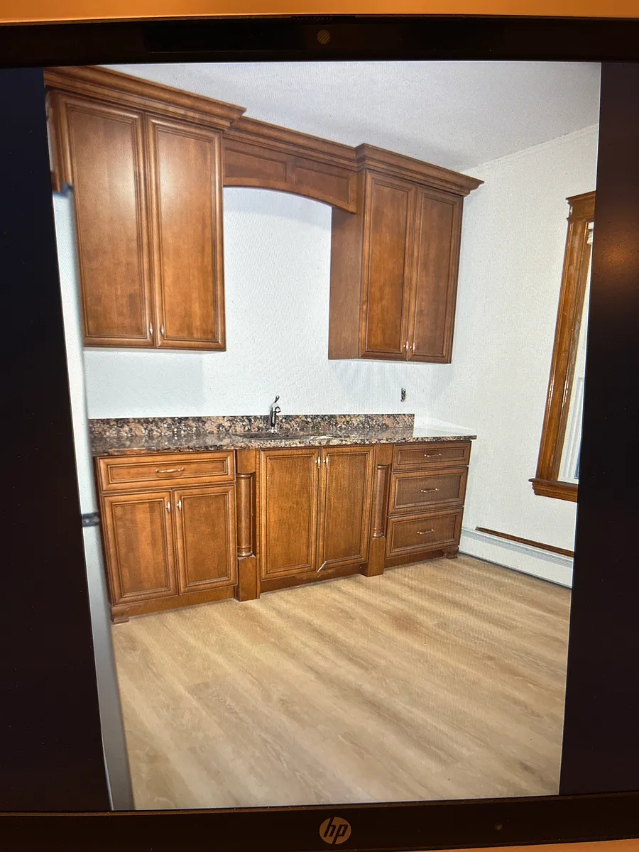 Building Photo - 193 Grove St #5
