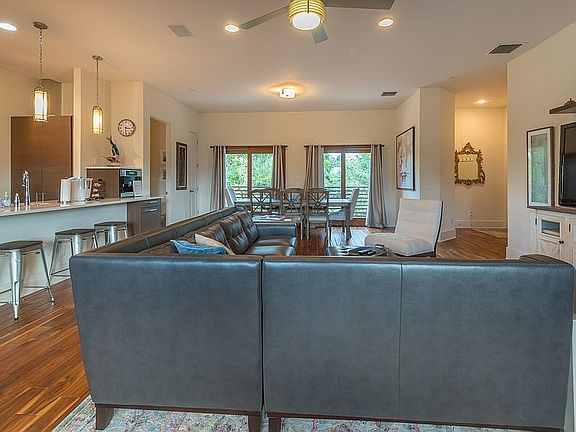 5th image of 520 W Swoope Ave #1201