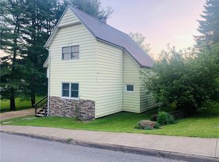 8 East St, Union City, PA