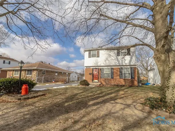 4032 Stock Ave, Toledo, OH 43623