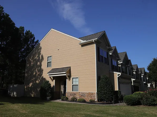 125 Torrey Heights Ln, Durham, NC 27703