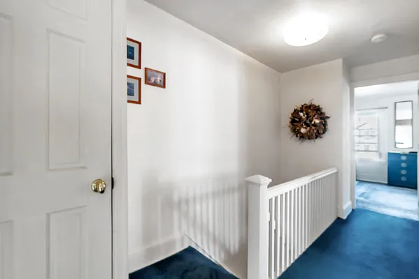 Sold by Daniel Gale Sotheby's International Realty | media 10