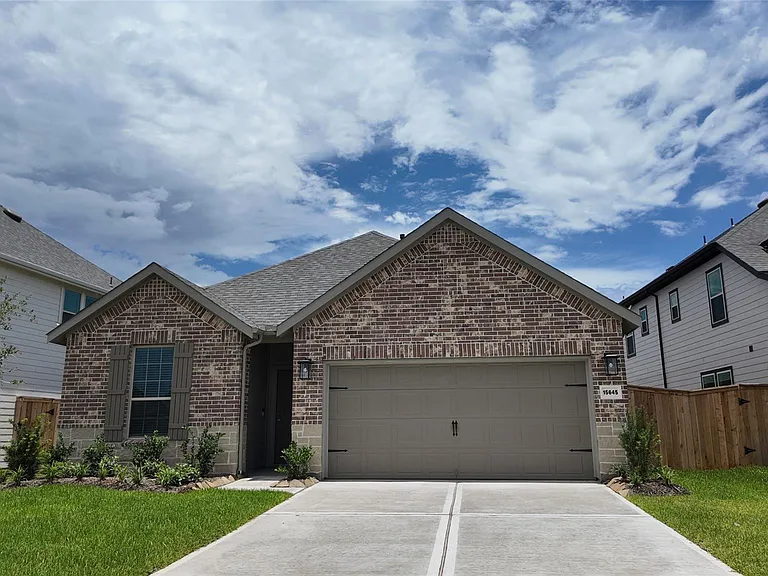 15645 Wandering Maple Way — Photo 1
