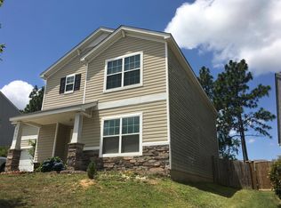 415 Hedge Grove Ln, Lexington, SC 29072