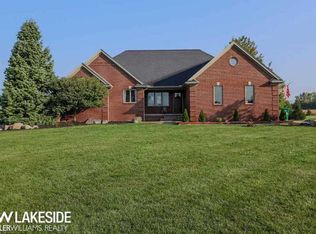 24345 Pratt Rd, Armada, MI 48005