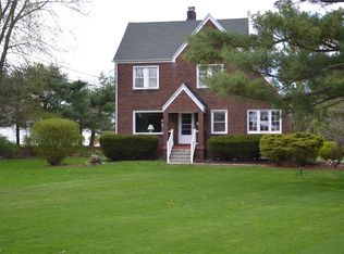 5130 Hopkins Rd, Youngstown, OH 44511