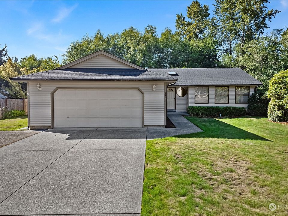 1st image of 2620 Ian Court SE