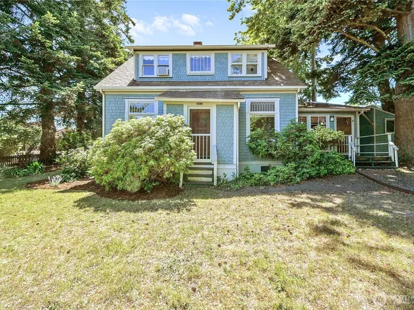 911 Tyler Street, Port Townsend, WA 98368