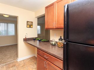 7667 Maple Ave #B456869D8, Takoma Park, MD 20912