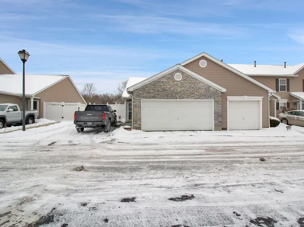 6967 Remsen Dr, Canal Winchester, OH 43110