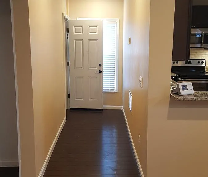 415 Eldridge Ave #2 — Photo 5