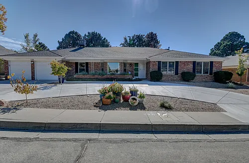 7708 Trail Ridge Rd NE Photo 1