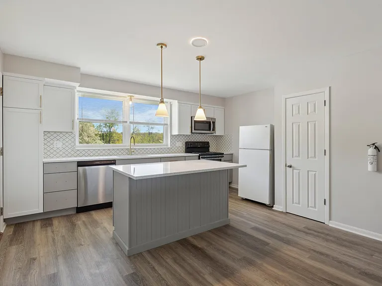 502 Manor House Ln #A4 — Photo 1