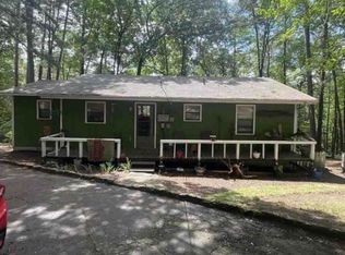 425 Lake Shore Dr, Greers Ferry, AR 72067