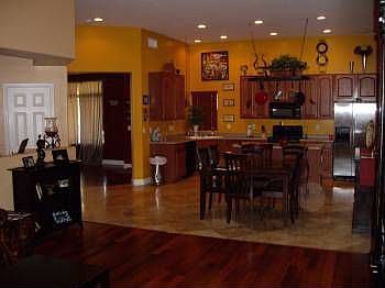 2nd image of 4614 S San Benito Dr