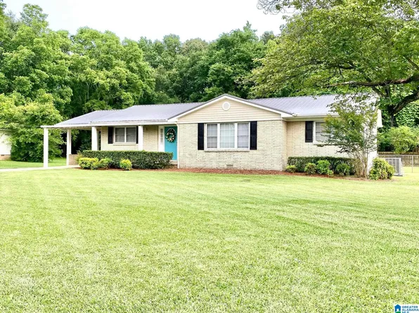 1722 Wilson Dr, Oxford, AL 36203
