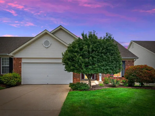 2140 McGregor Cir, Dardenne Prairie, MO 63368