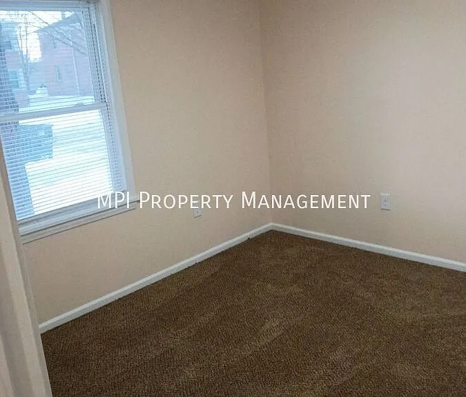 316 N 75th St #6 — Photo 21