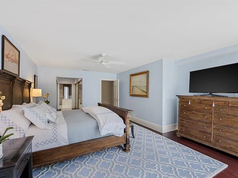 2443 Windsor Way Ct — Photo 23
