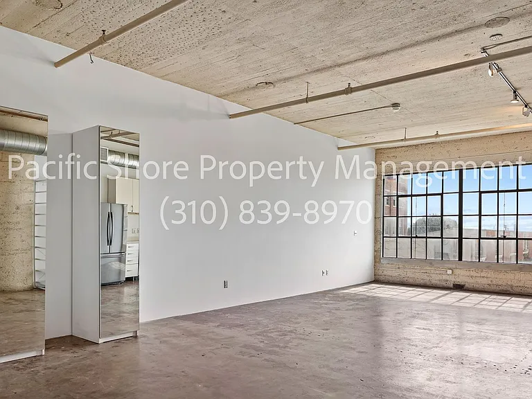 1855 Industrial St #408 — Photo 17