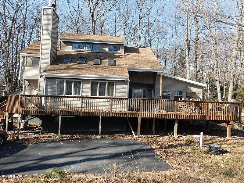 1st image of 124 Washington Dr