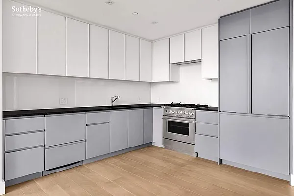 Rented by Sotheby's International Realty | media 18