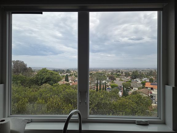 3rd image of 13507 Samantha Ave