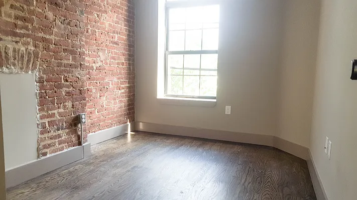 Rented by Urban Pads | media 44