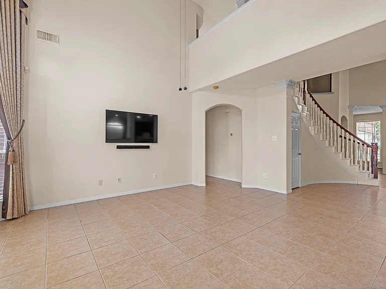 1111 Blue Leaf Dr — Photo 21
