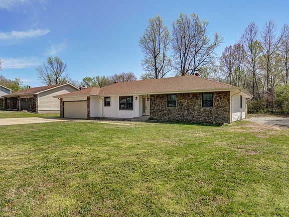 2nd image of 2558 W Village Ln