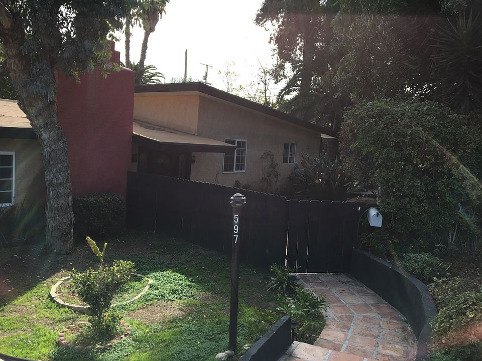 1st image of 597 Hilltop Dr
