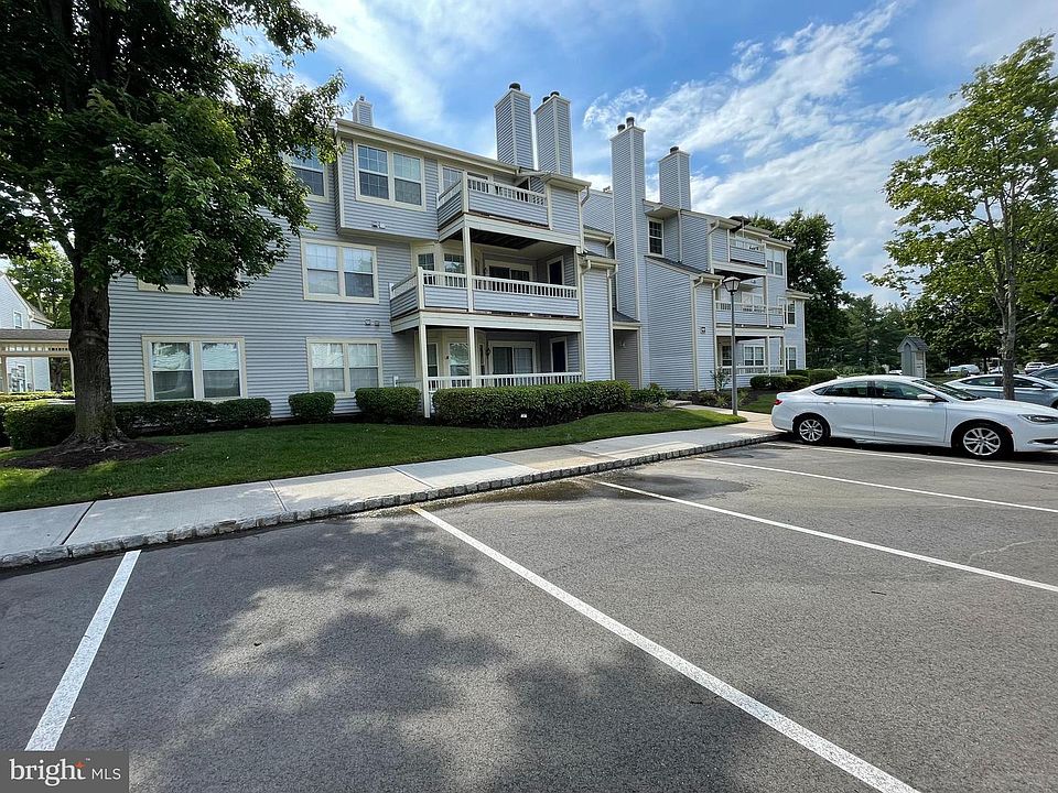 1st image of 117 Federal Ct APT 9