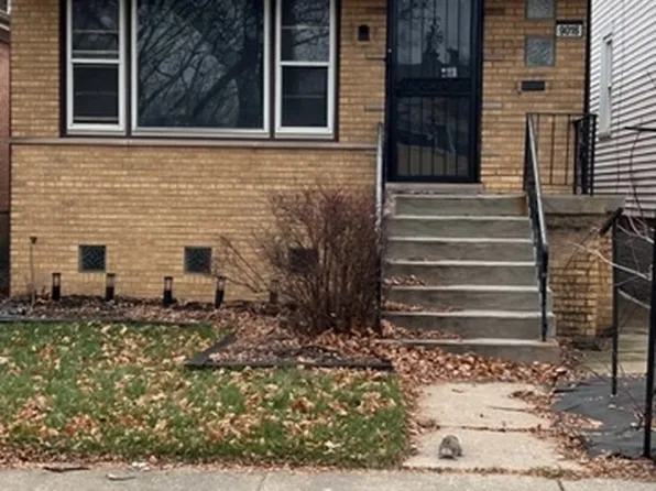 (undisclosed Address), Chicago, IL 60620