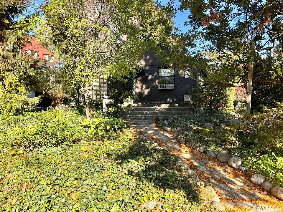 191 E Lincoln Ave, photo 2