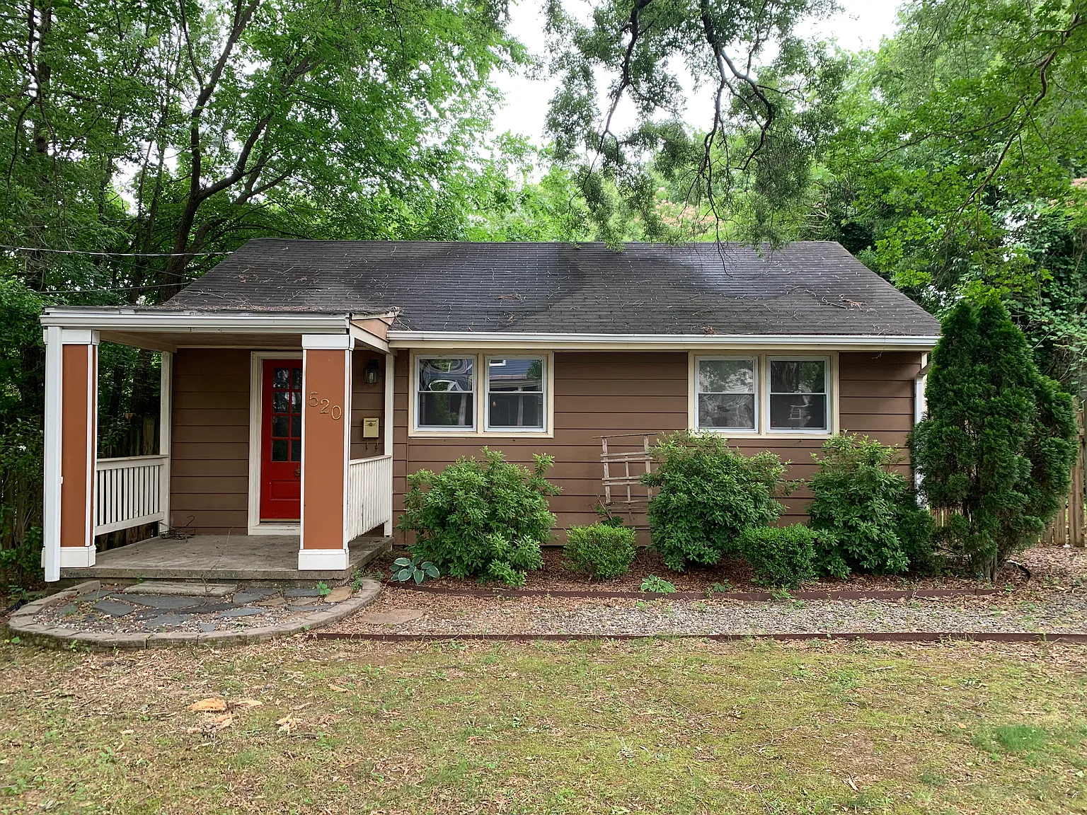 2 bed, 630 sqft, $2,000 — Photo 1