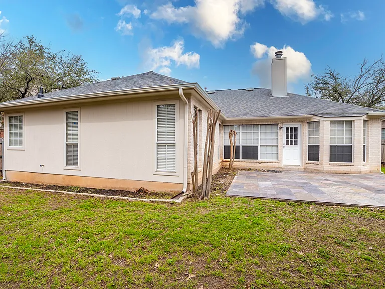 2601 Little Elm Trl — Photo 20