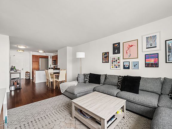 4th image of 20 River Ter APT 6J