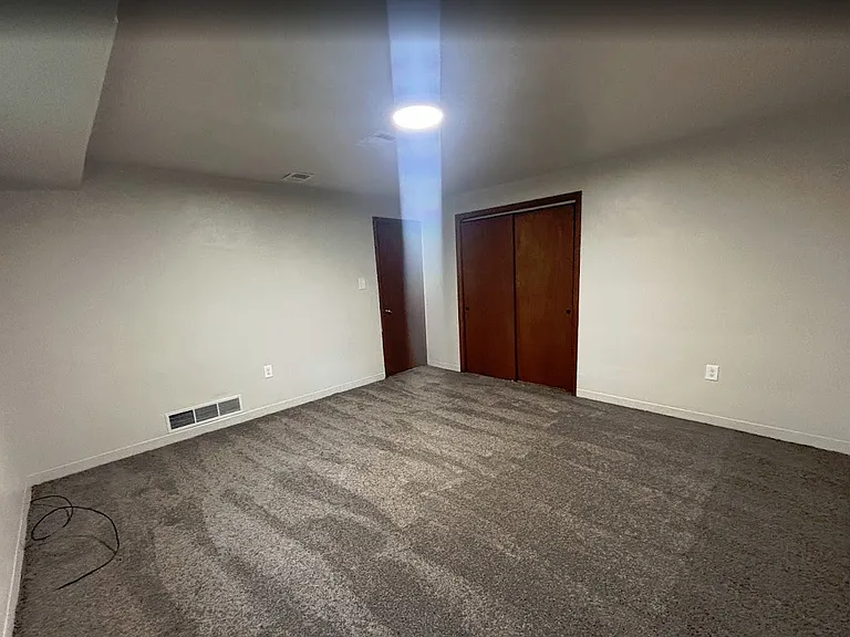 29 Coulter St #1B — Photo 8