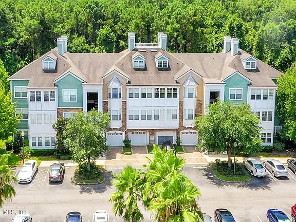 3rd image of 8550 TOUCHTON Road #2032