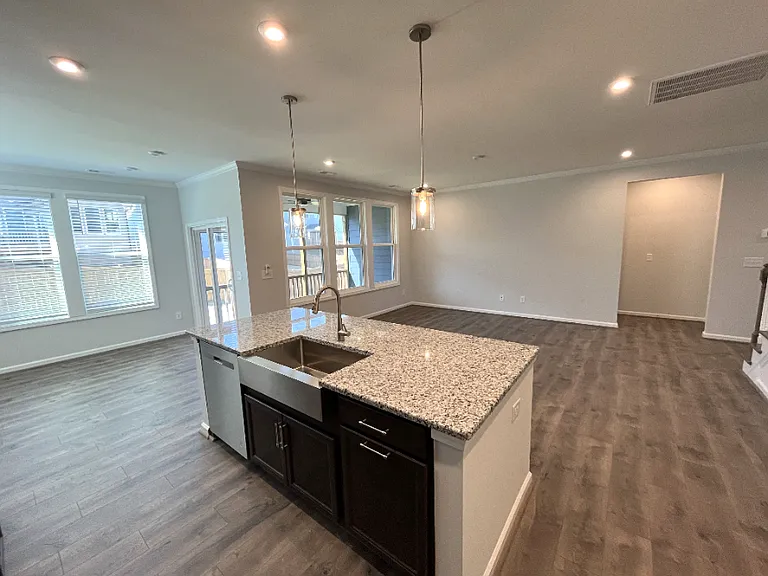 4909 Glenmorgan Ln — Photo 3